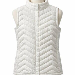 Calvin Klein Women's Slim Sleeveless Puffer Vest, Size Small, Color White